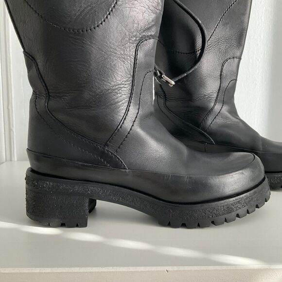 Prada - Leather Rain Boots - Mid Calf - Beautiful Boots - Great Condition! - Picture 8 of 14